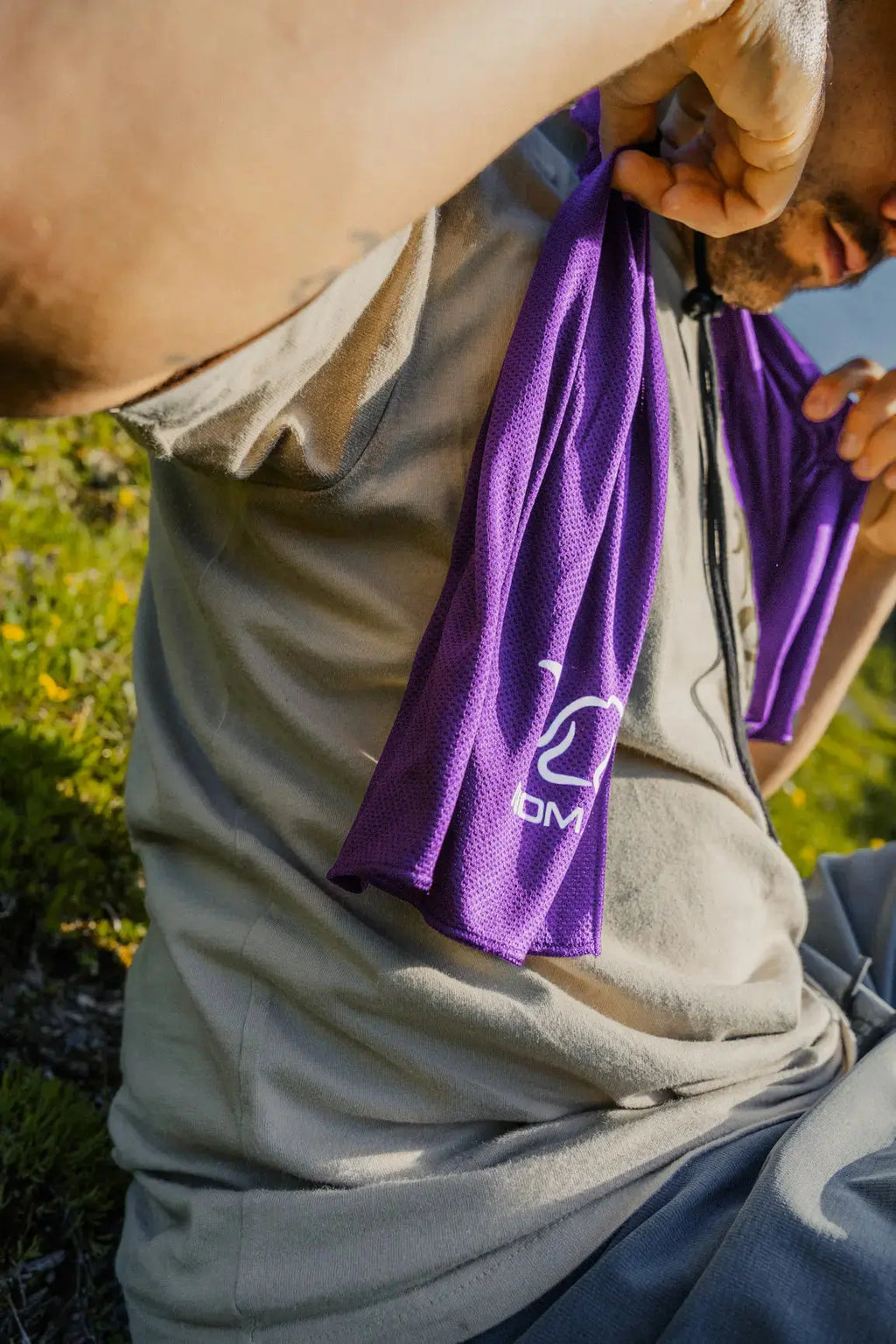 Serviette rafraîchissante violette My Store 8